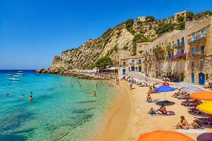 découvrez la meilleure période pour visiter malte et profiter pleinement de ses plages magnifiques et de son riche patrimoine culturel tout au long de l'année.
