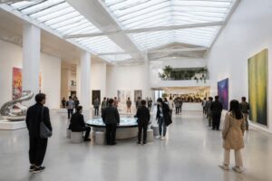 découvrez ce qui vous attend lors d'une visite au modern museum of contemporary art à paris : œuvres innovantes, expositions captivantes et immersion dans l'art contemporain.